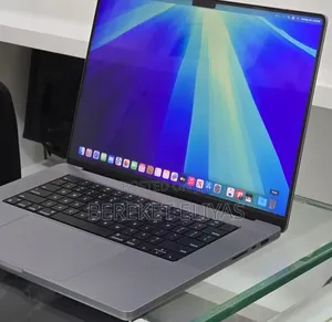 New Laptop Apple MacBook Pro 2021 M1 Max 32GB Apple M1 Max SSD 512GB