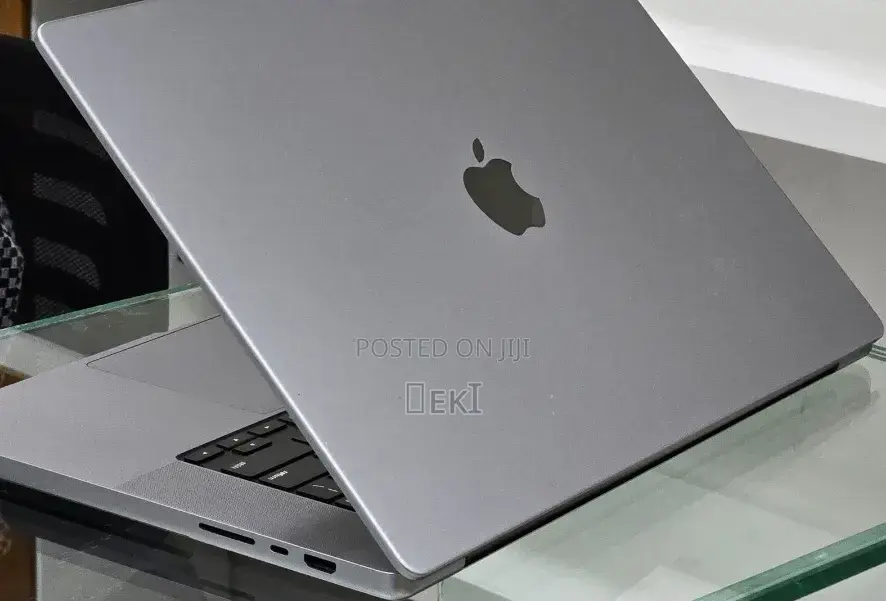 New Laptop Apple MacBook Pro 2021 M1 Max 32GB Apple M1 Max SSD 512GB