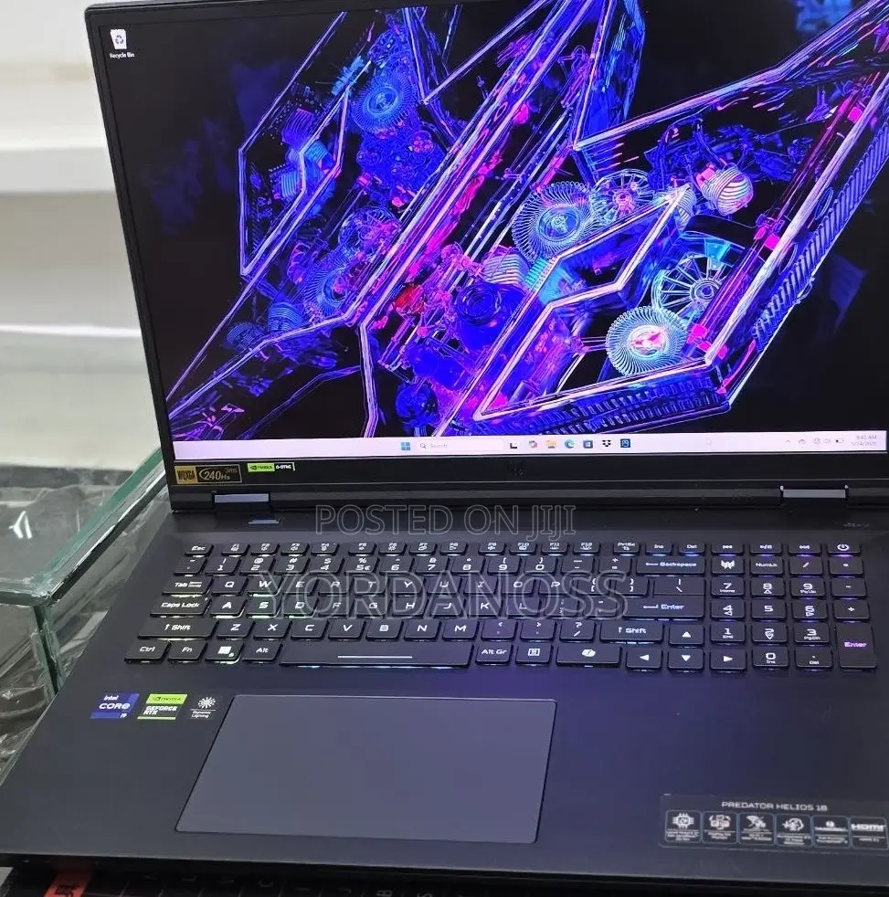 New Laptop Acer Predator Helios 18 PH18-71 32GB Intel Core i9 SSD 1T