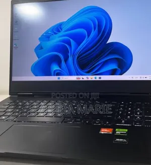 New Laptop HP Omen 16 16GB AMD Ryzen 7 SSD 1T