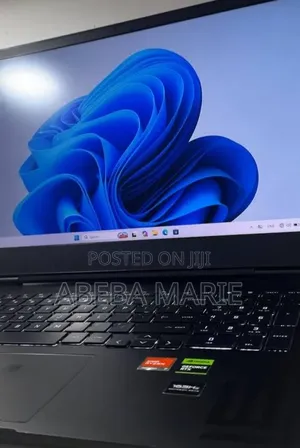 New Laptop HP Omen 16 16GB AMD Ryzen 7 SSD 1T