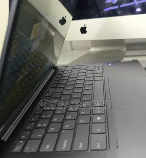 New Laptop Lenovo Yoga 9i 32GB Intel Core Ultra 7 SSD 512GB