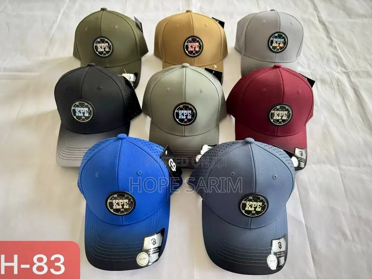 Georgia Circular Logo Mesh-Back Caps
•