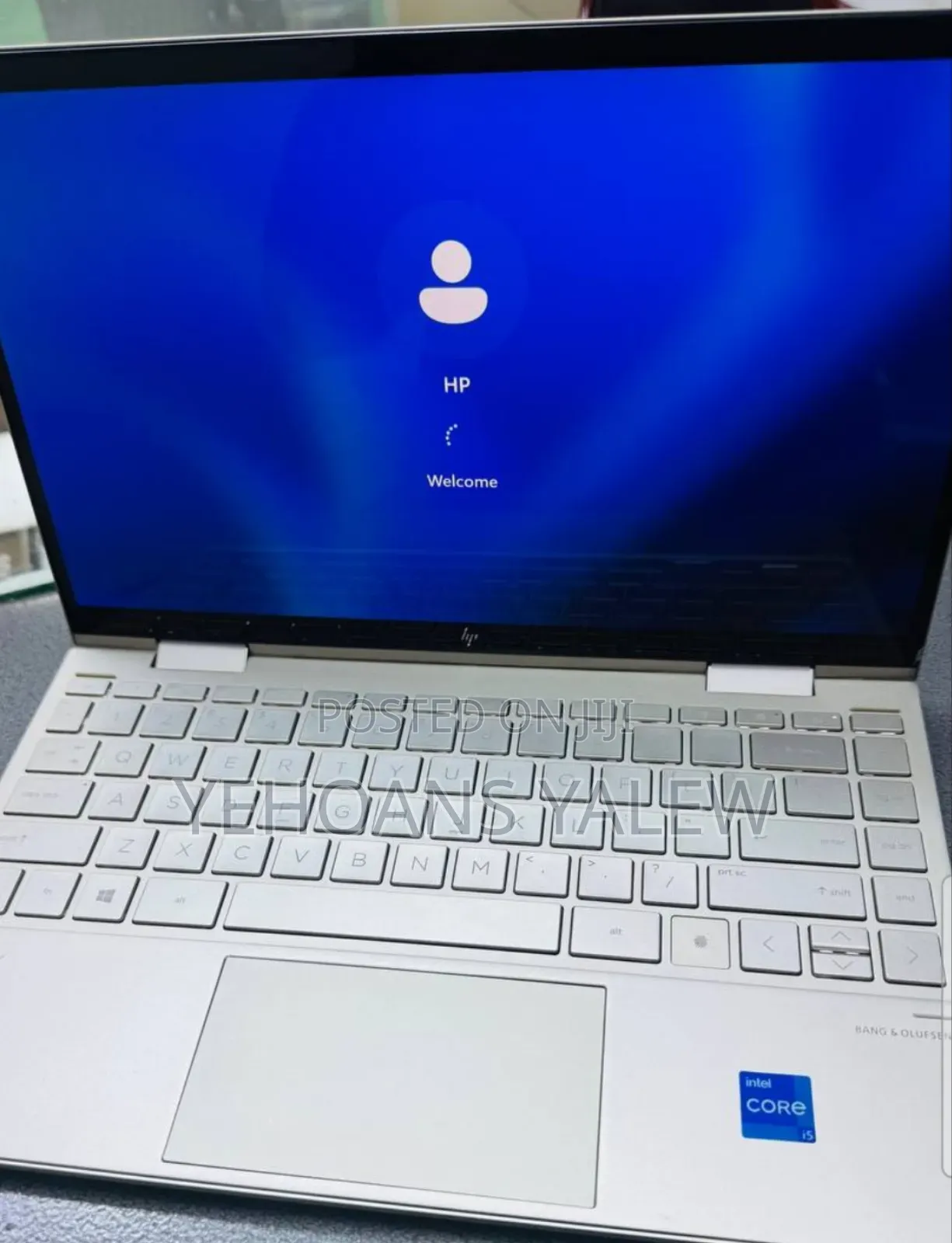 New Laptop HP Envy X360 8GB Intel Core i5 SSD 512GB