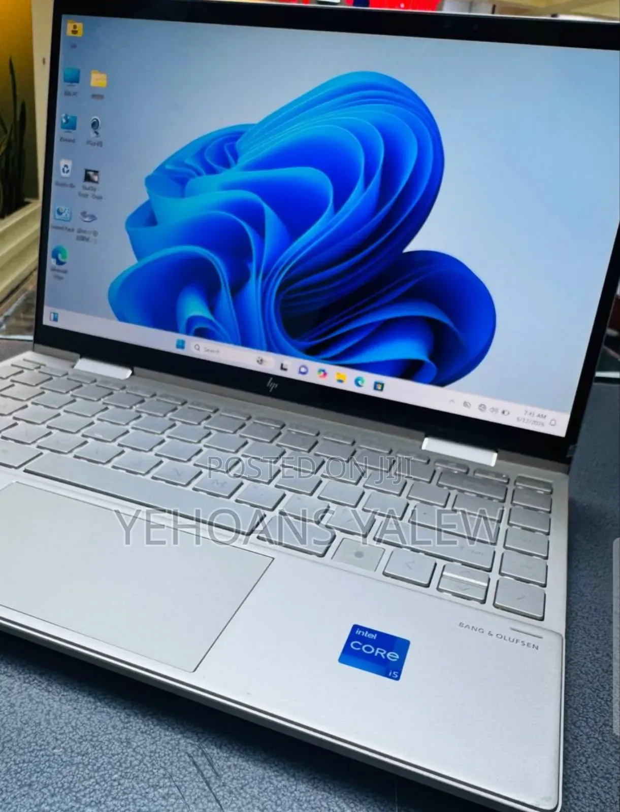 New Laptop HP Envy X360 8GB Intel Core i5 SSD 512GB