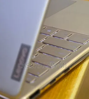New Laptop Lenovo Yoga 9i 16GB Intel Core i7 SSD 512GB