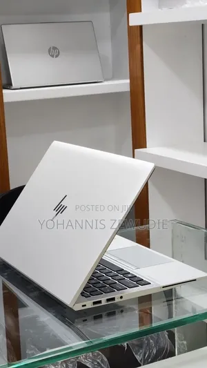 New Laptop HP EliteBook 840 16GB Intel Core i5 SSD 512GB