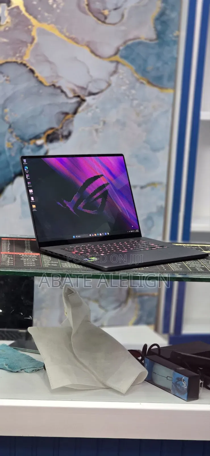 New Laptop Asus ROG Zephyrus G16 16GB Intel Core Ultra 9 SSD 1T
