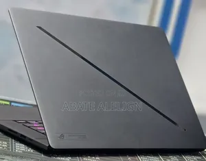 New Laptop Asus ROG Zephyrus G16 16GB Intel Core Ultra 9 SSD 1T