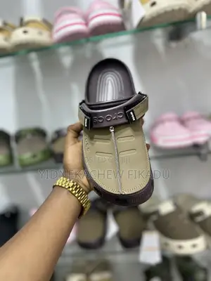 Clothes Nap Crocs