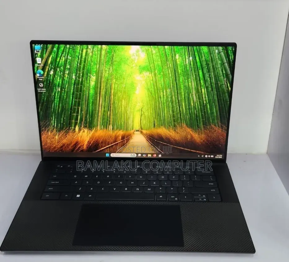 New Laptop Dell Precision 5570 16GB Intel Core i7 SSD 512GB
