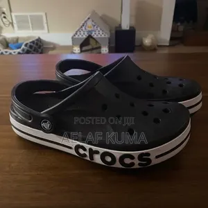 Original Crocs – Lightweight, Comfortable Stylish
