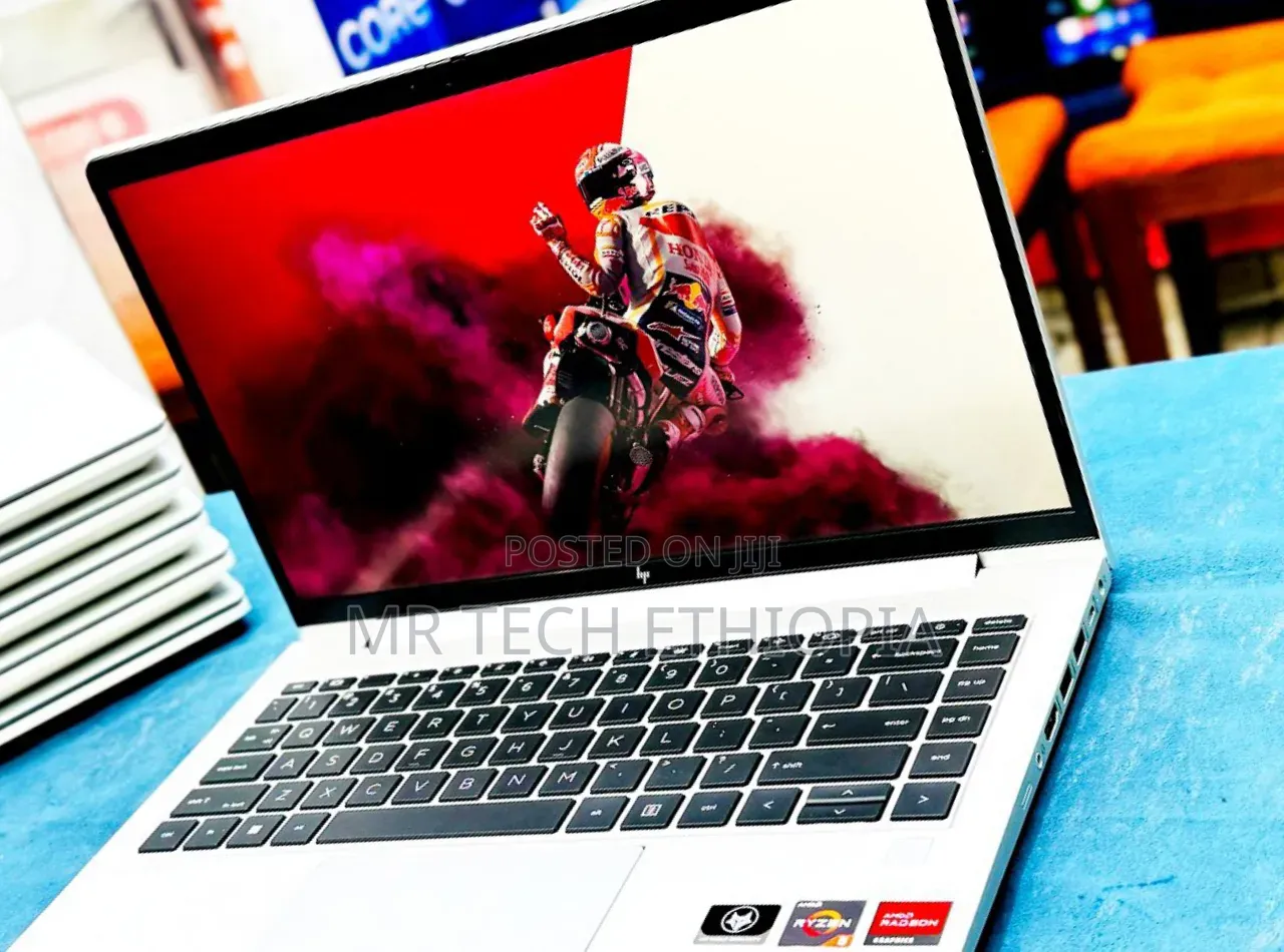 New Laptop HP EliteBook 645 G9 16GB AMD Ryzen 5 SSD 512GB