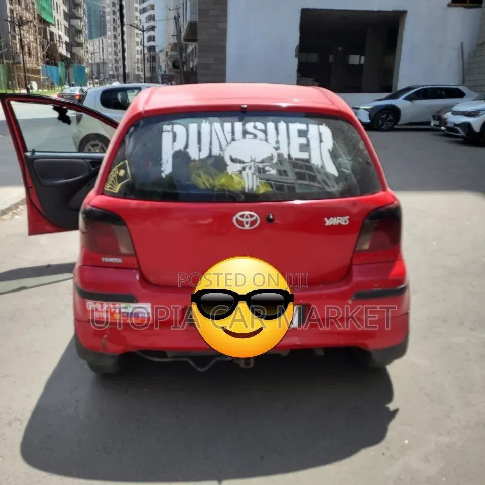 Toyota Vitz 2000