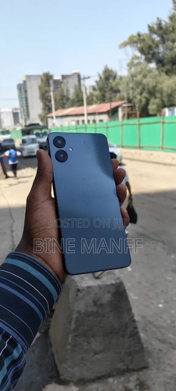 Samsung Galaxy A06 128 GB Blue