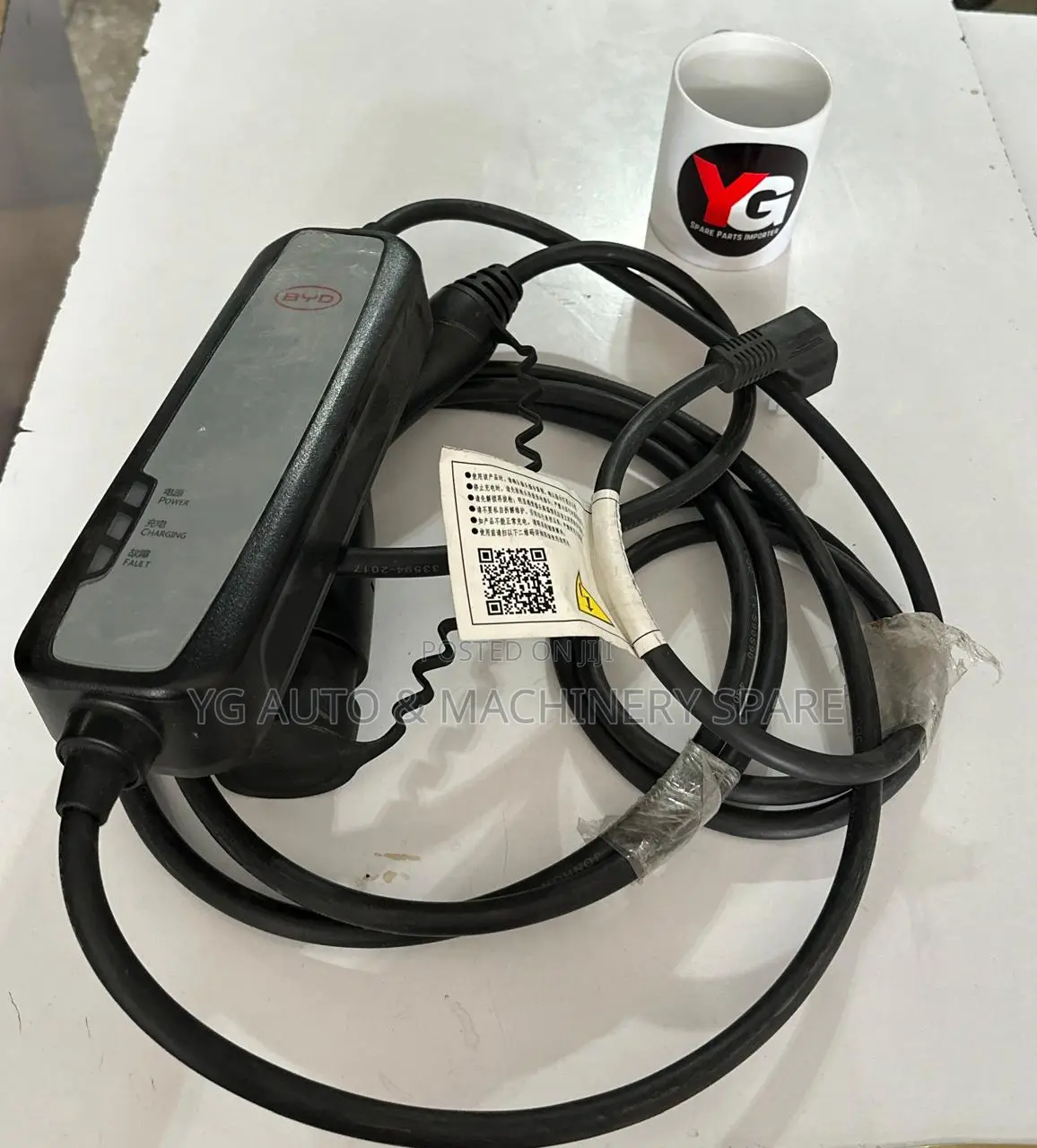 Byd 220 Volt 8 Ampere Charger