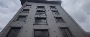 8bdrm Block of Flats in Bole for sale