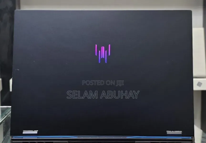 New Laptop Acer Predator Helios 18 PH18-71 32GB Intel Core i9 SSD 1T
