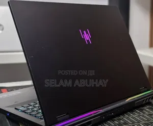 New Laptop Acer Predator Helios 18 PH18-71 32GB Intel Core i9 SSD 1T
