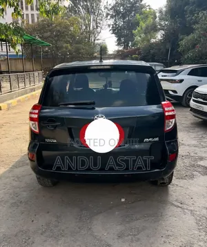 Toyota RAV4 2011 Black