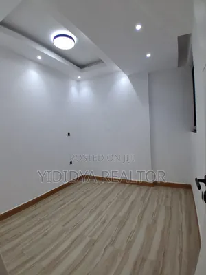 Furnished 3bdrm Apartment in ኤማሮሽ ሪልስቴት, Arada for sale