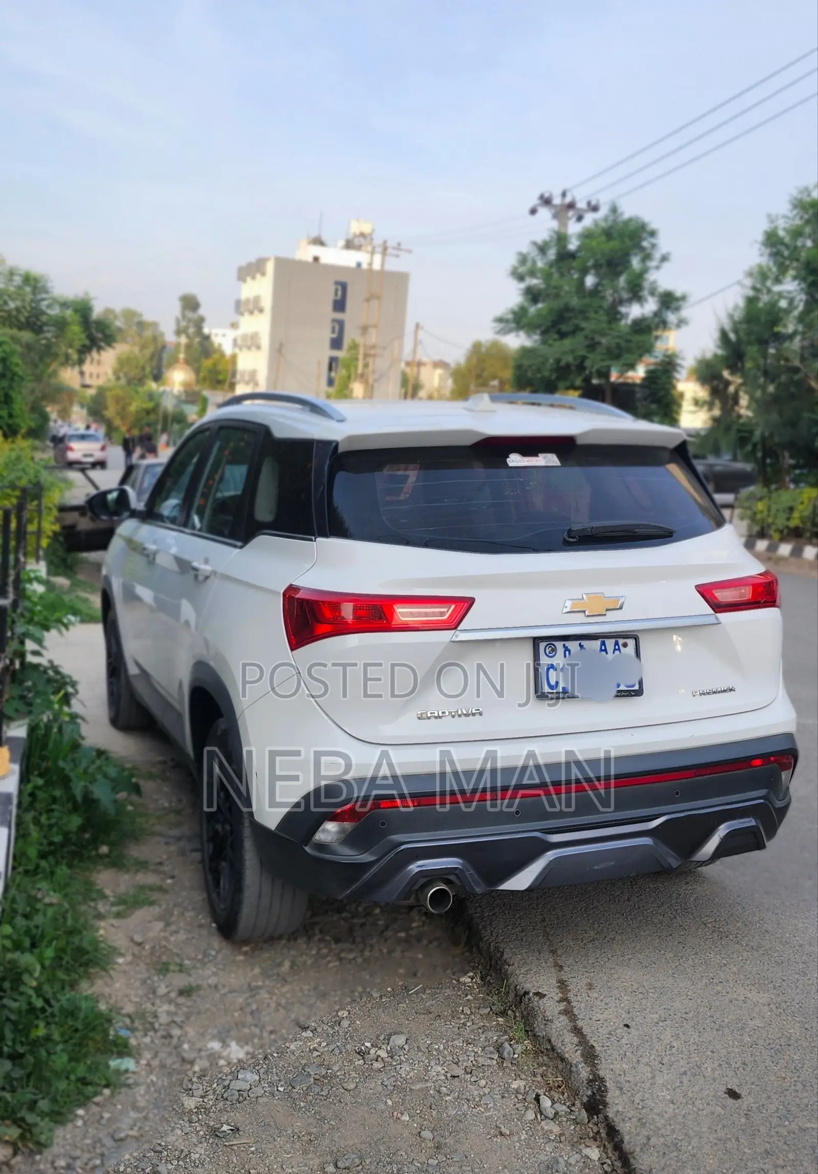 Chevrolet Captiva 2022 White