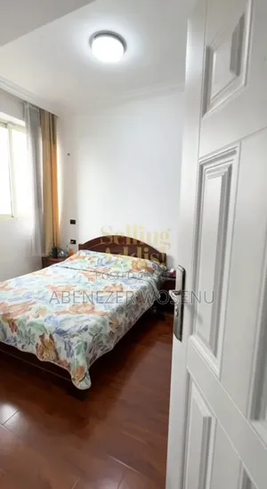 Furnished 1bdrm Apartment in 6 Killo, Arada for sale