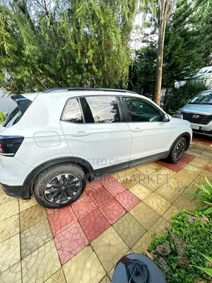 Volkswagen T-Cross 2021 White