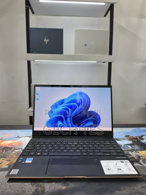 New Laptop Asus ZenBook UX301LA 16GB Intel Core i7 SSD 512GB