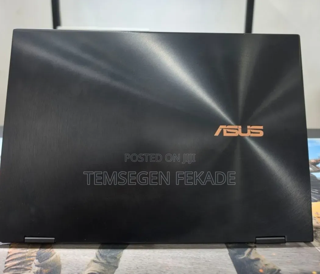 New Laptop Asus ZenBook Flip UX360CA 16GB Intel Core i7 SSD 512GB
