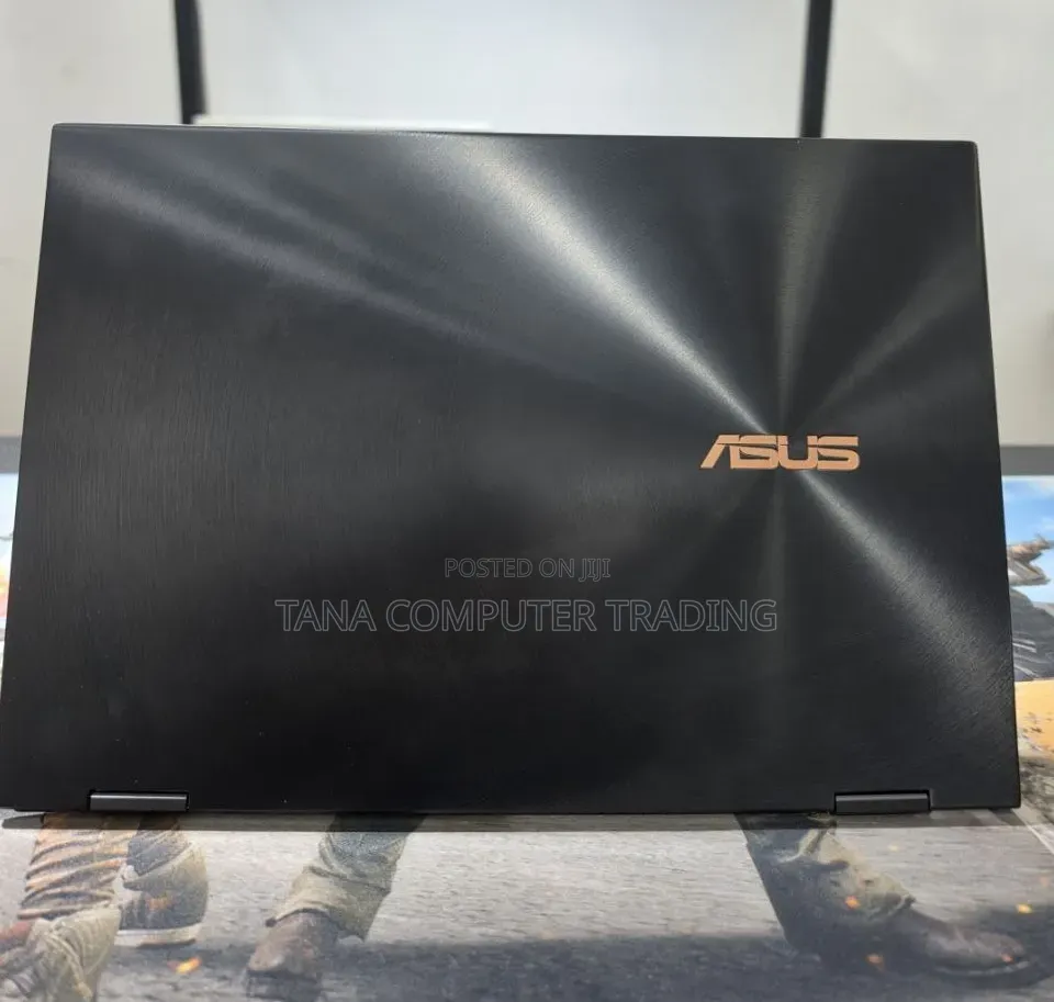 New Laptop Asus ZenBook 13 UX331UN 16GB Intel Core i7 SSD 512GB