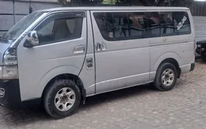 Toyota HiAce 2007 Silver
