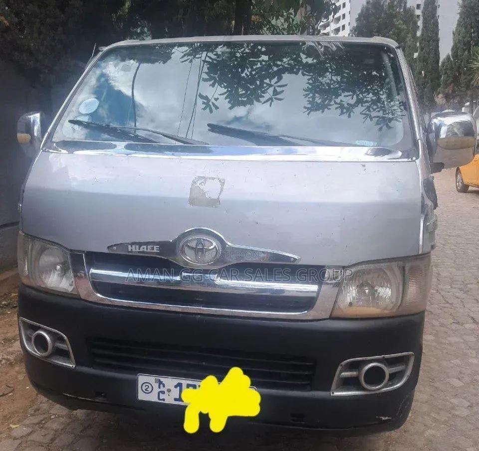Toyota HiAce 2007 Silver