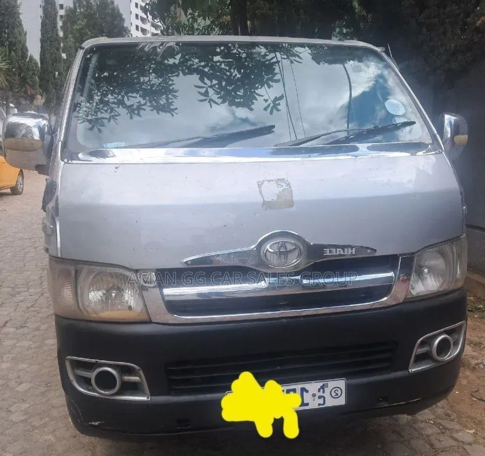 Toyota HiAce 2007 Silver