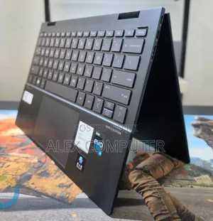 New Laptop HP Envy X360 16GB Intel Core i5 SSD 512GB