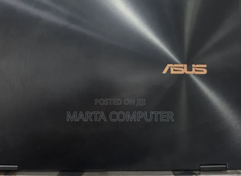 New Laptop Asus ZenBook 13 UX331UN 16GB Intel Core i7 SSD 512GB