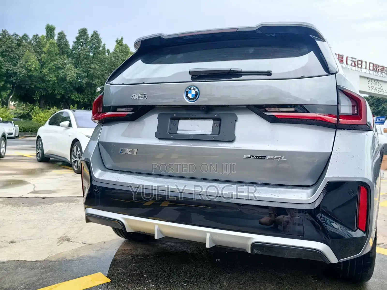 BMW iX 2023 Gray