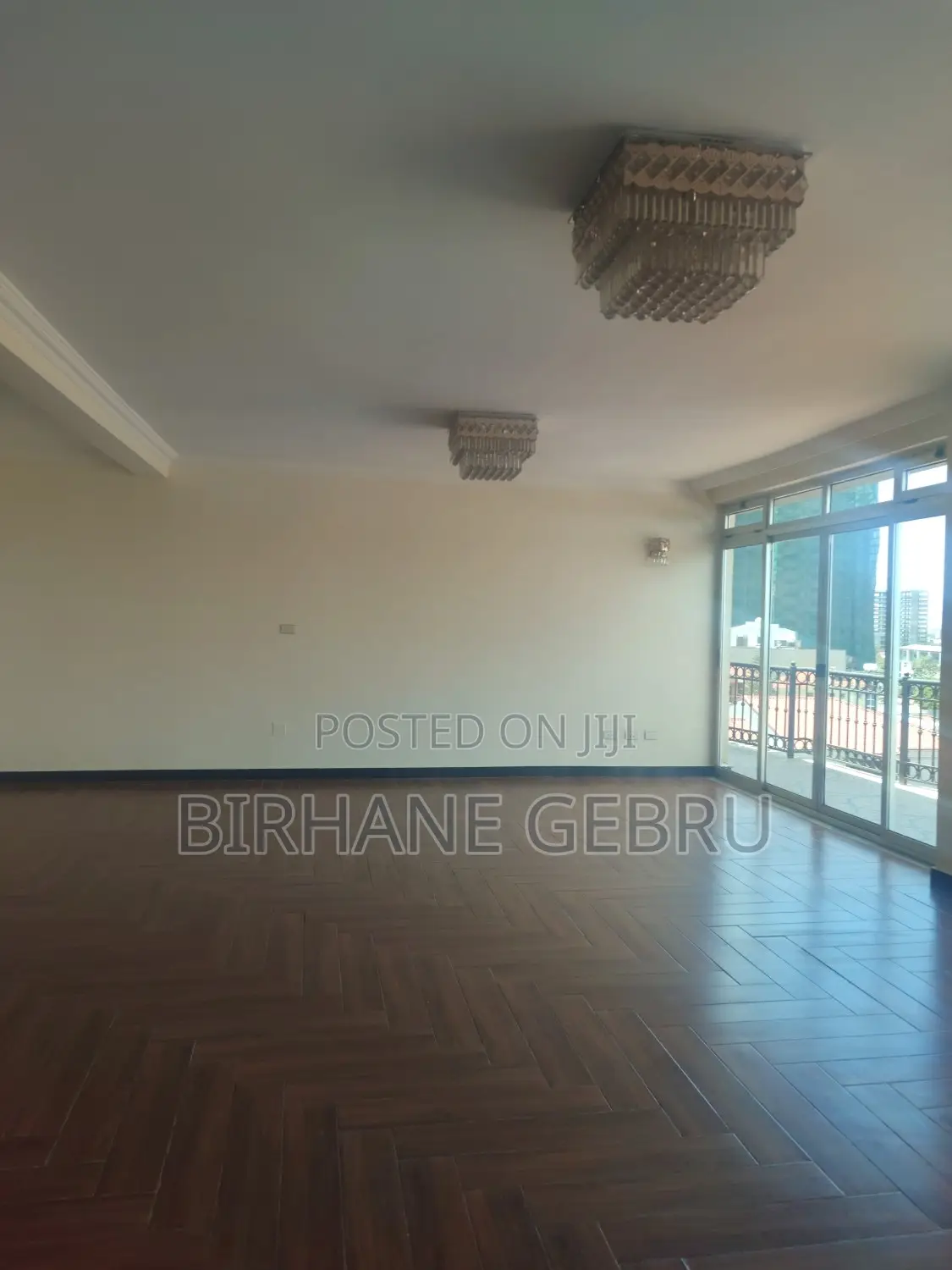 4bdrm Apartment in Apartiment, Yeka for rent