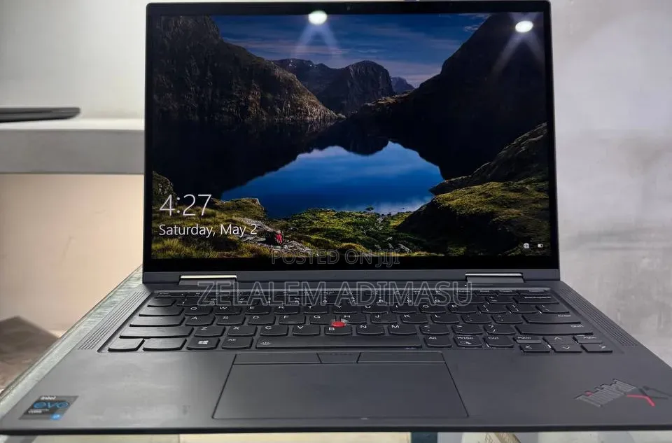 New Laptop Lenovo ThinkPad X1 Yoga 16GB Intel Core i7 SSD 512GB