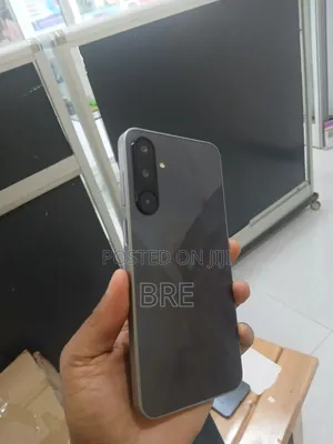 Samsung Galaxy M16 128 GB Gray