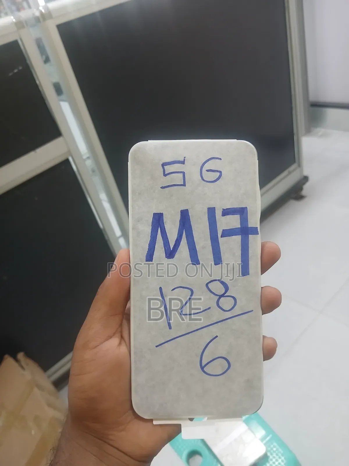 New Samsung Galaxy M17 5G 128 GB White