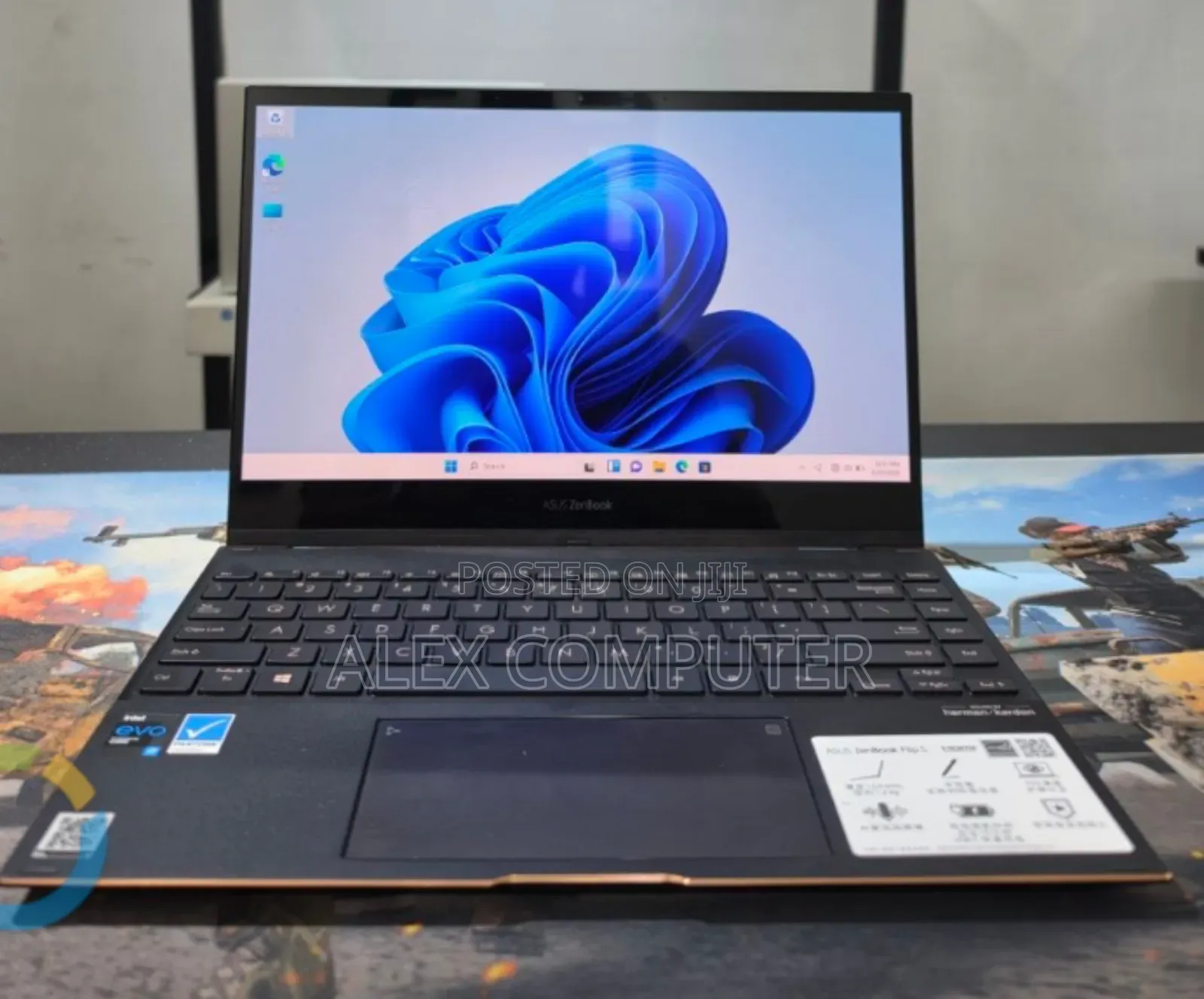 New Laptop Asus ZenBook 13 UX331UN 16GB Intel Core i7 SSD 512GB