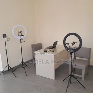 Tiktok Live Host