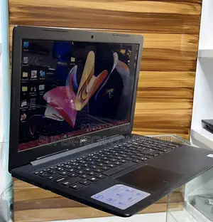 New Laptop Dell Inspiron 15 8GB Intel Core i7 SSD 256GB