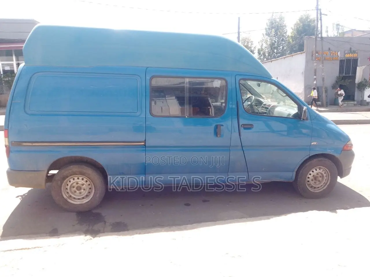 Toyota HiAce 2006 Green