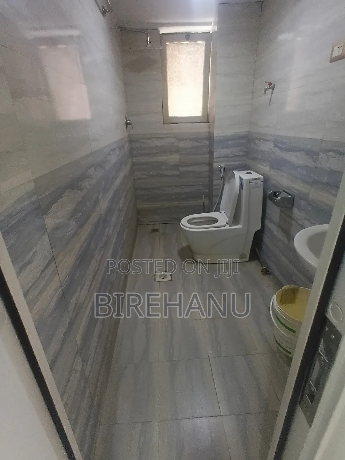 2bdrm House in Bole for rent
