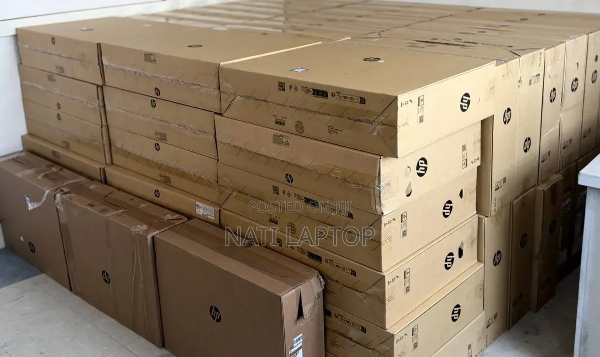 New HP 200 G4 22 All-in-One 16GB Intel Core i7 SSD 512GB