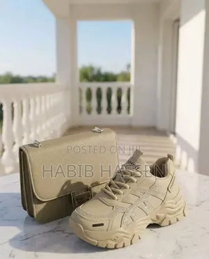 ከ ዱባይ ሚመጡ የሴቶች ቦርሳ እና ጫማዎች አንድ ለይ