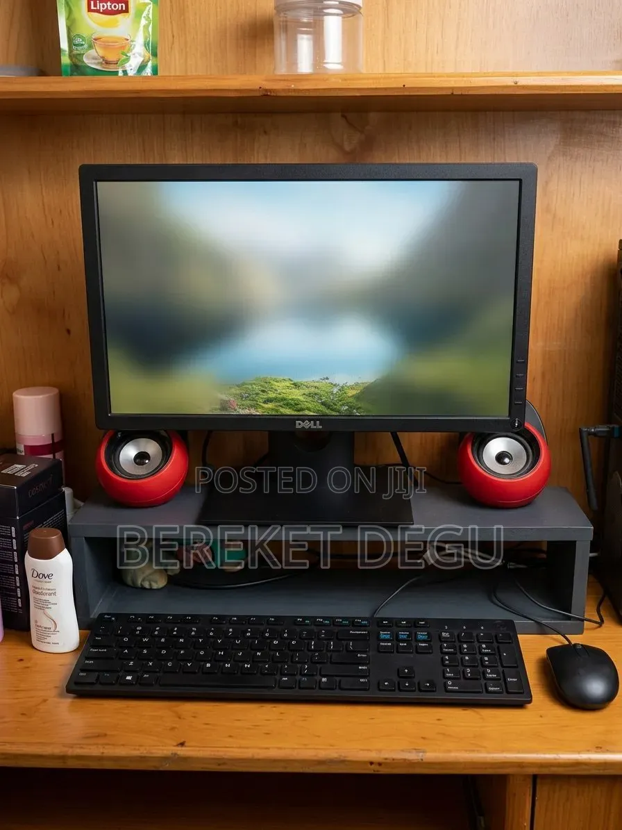 Desktop Computer Dell Optiplex 3000 MT 4GB Intel Core 2 Duo HDD 500GB