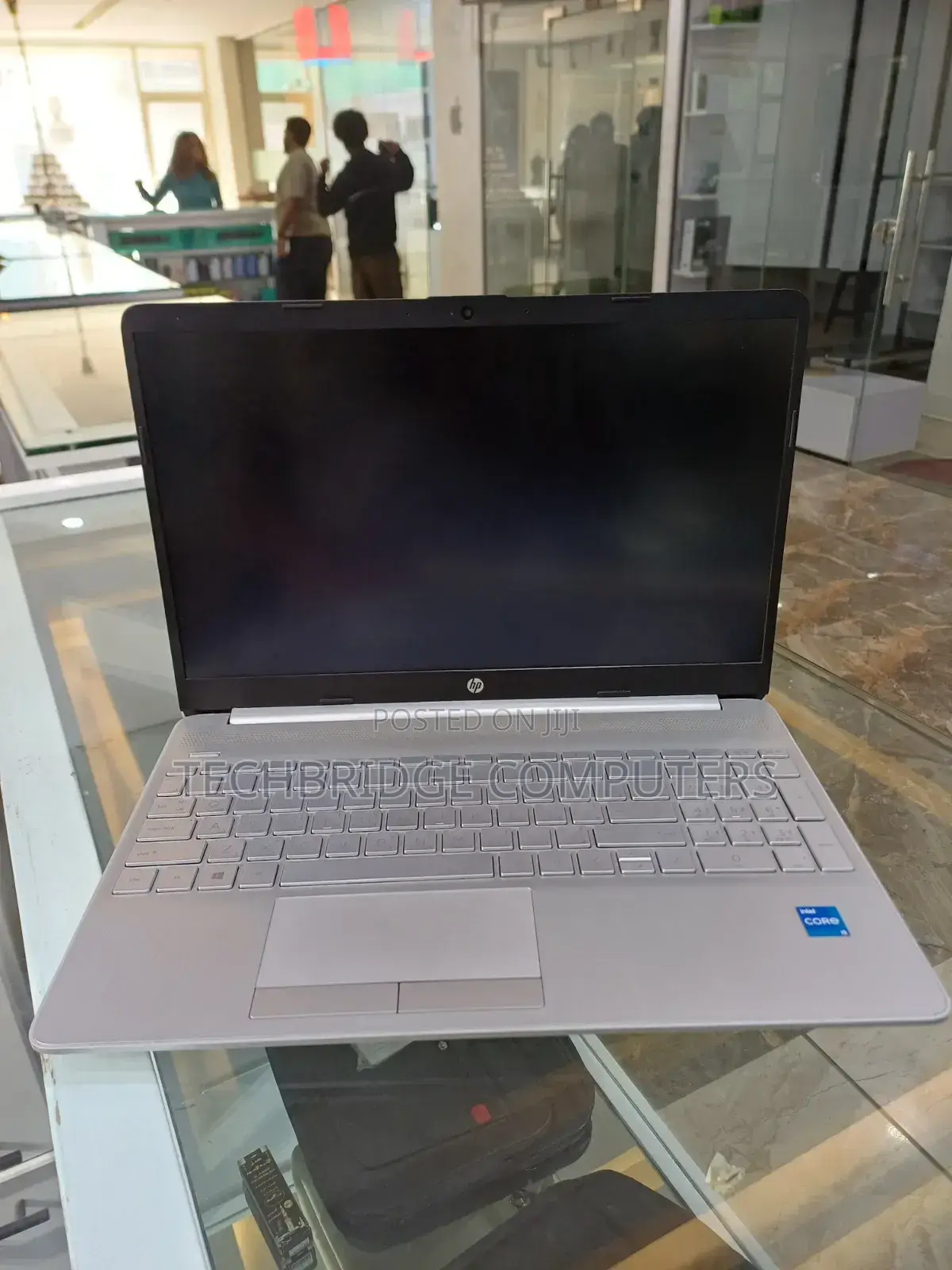 Laptop HP 15-dw3031 16GB Intel Core i5 SSD 512GB